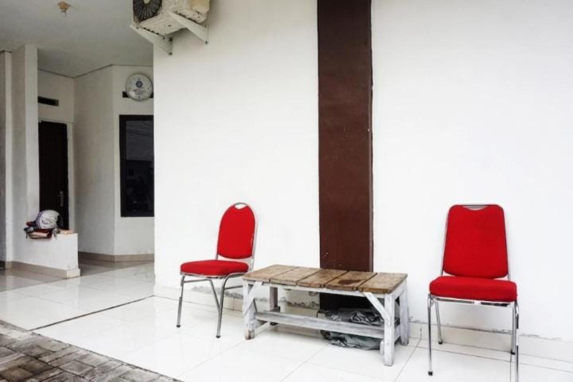 Oyo 93540 Bintang Residence 2 Jakarta Kültér fotó
