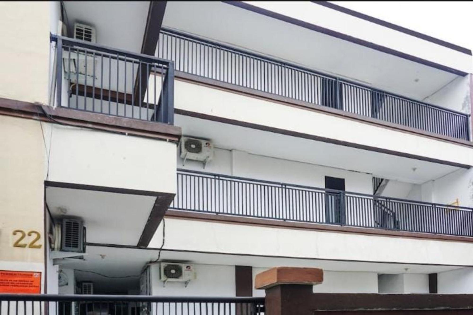 Oyo 93540 Bintang Residence 2 Jakarta Kültér fotó